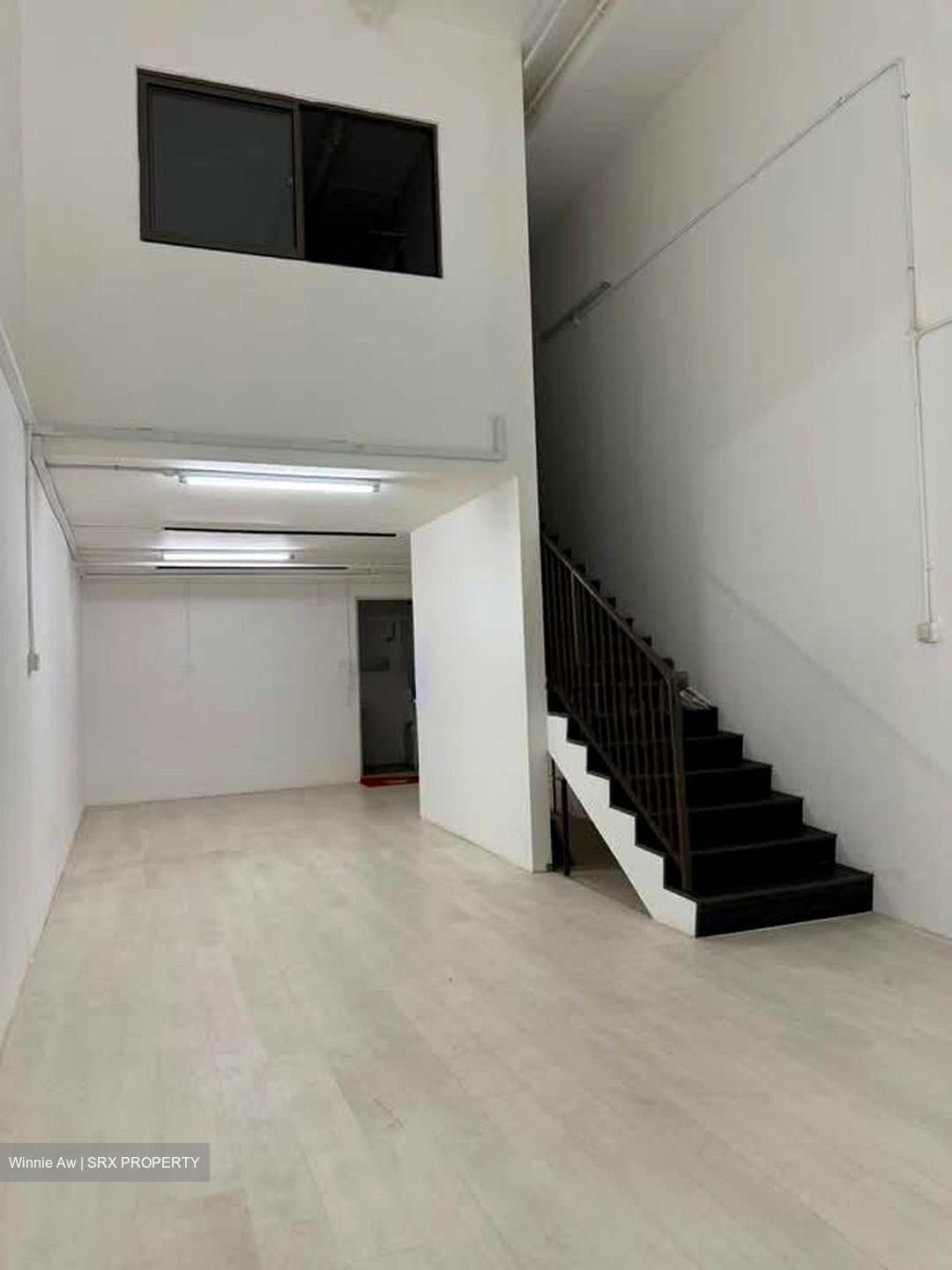 Tag A (D26), Factory #553869211